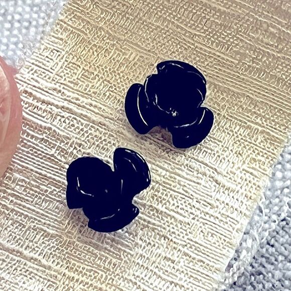 🌴 Y2K Stud Earring Bundle – 8 Pairs Mixed Vintage Cute Retro Piercing Lot - Picture 8 of 12